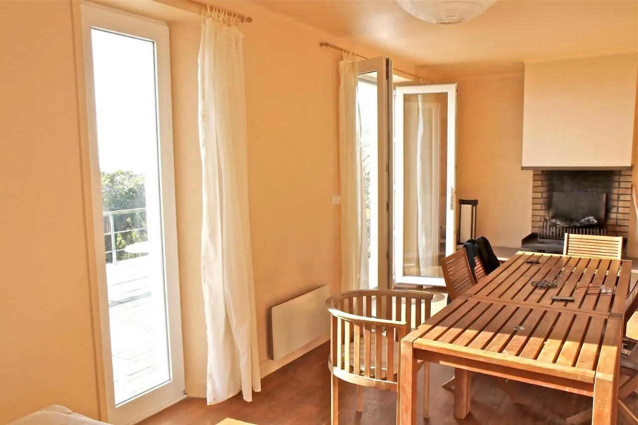 Vakantiehuis Maison De 5 Chambres A Moelan Sur Mer Avec Magnifique Vue Sur La Mer Jardin Amenage Et Wifi A 200 M De La Plage
