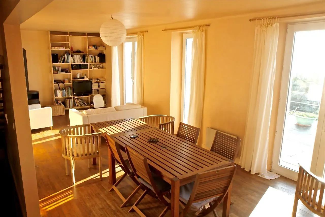 Maison De 5 Chambres A Moelan Sur Mer Avec Magnifique Vue Sur La Mer Jardin Amenage Et Wifi A 200 M De La Plage Vakantiehuis Moëlan-sur-Mer