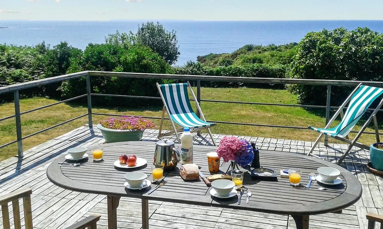 Maison De 5 Chambres A Moelan Sur Mer Avec Magnifique Vue Sur La Mer Jardin Amenage Et Wifi A 200 M De La Plage location